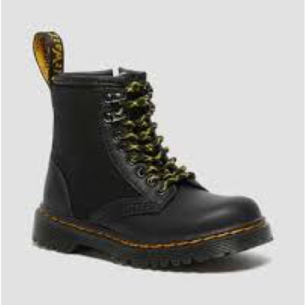 Dr.‎ Marten’s 1460 panel canvas and leather lace up boots black kids size 1